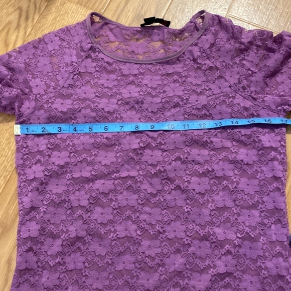 Simon Chang Long Sleeve Purple Floral Lace Sweetheart Neckline Top (Size Medium) - Picture 6 of 9